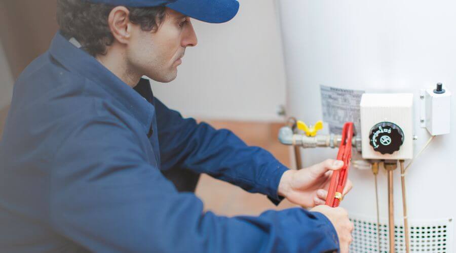 Local expert plumbing services in Island Lake, IL
